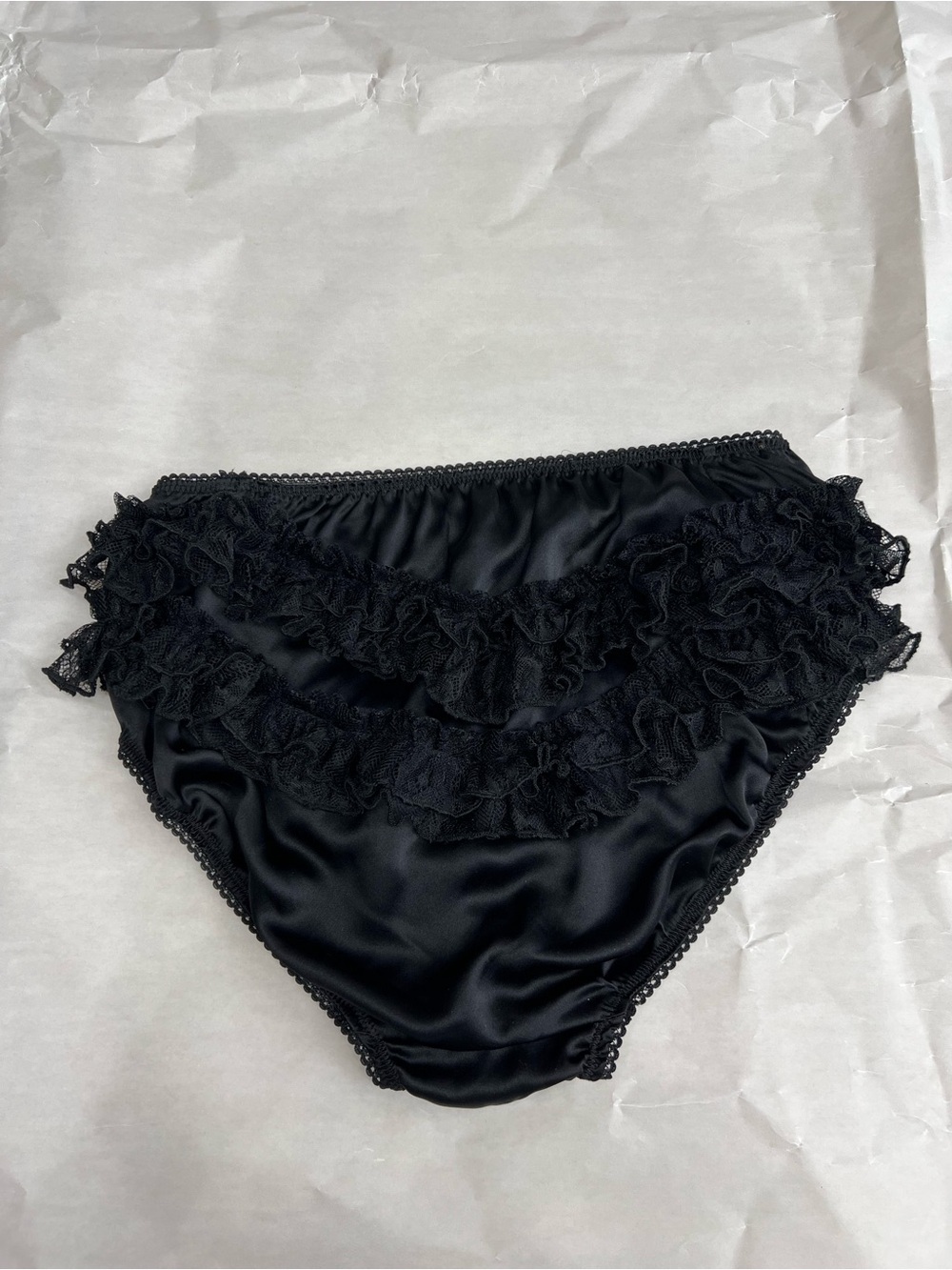 100% Silk Ruffle Bloomers - Picture 5 of 7